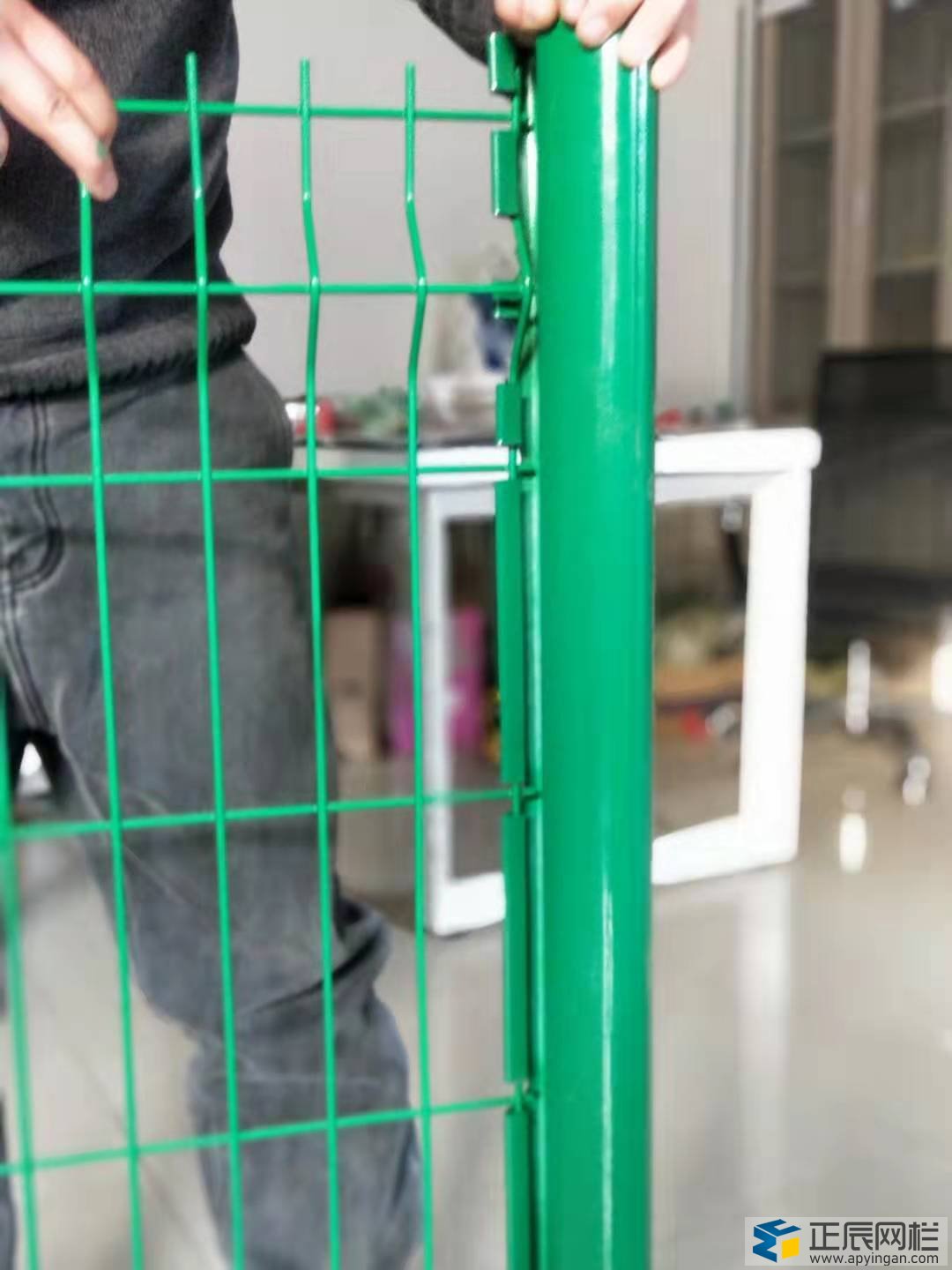 桃型柱護欄網(wǎng)