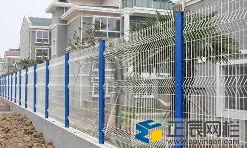 圍墻網(wǎng)片護(hù)欄