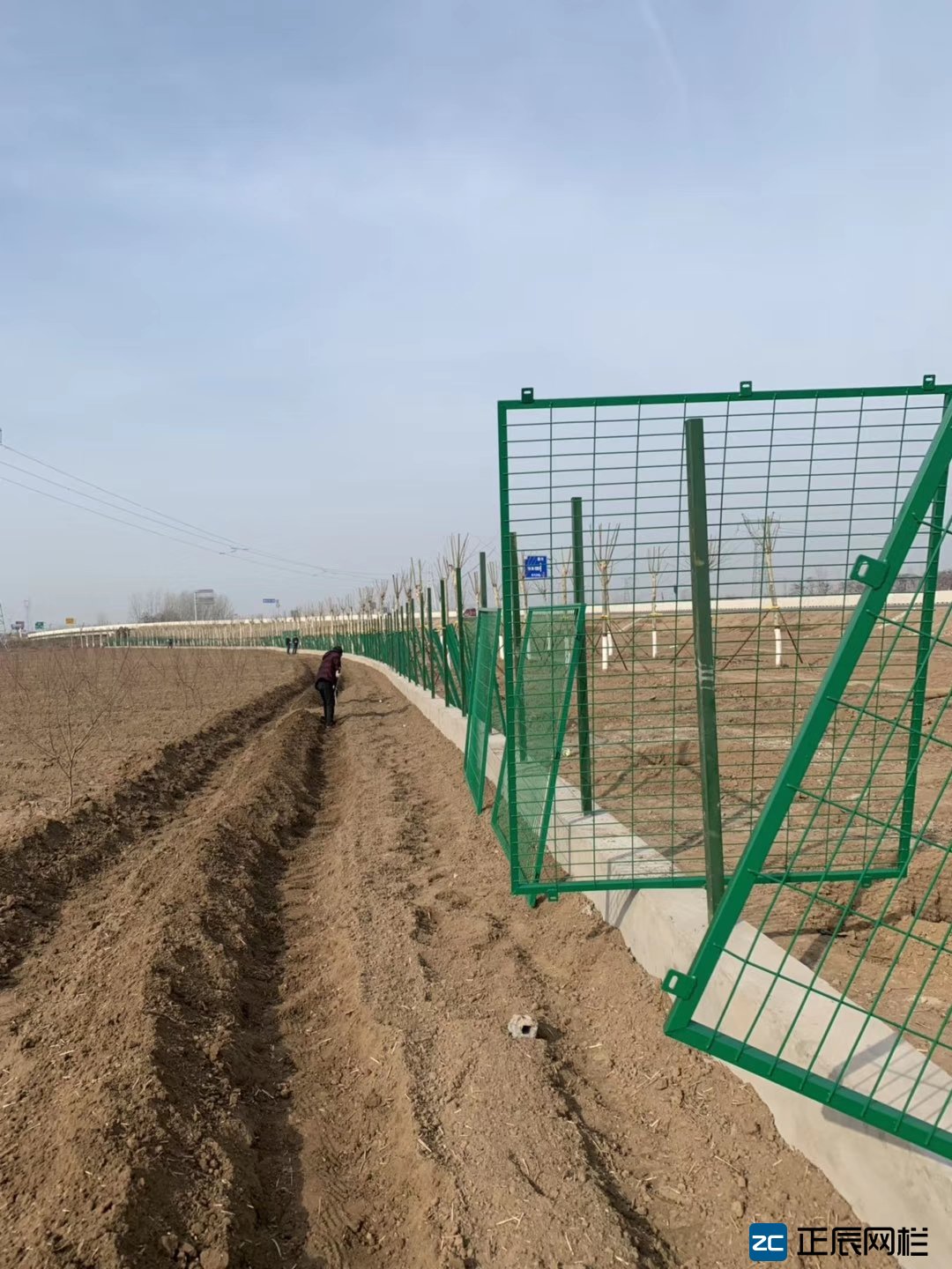 高速護(hù)欄網(wǎng)