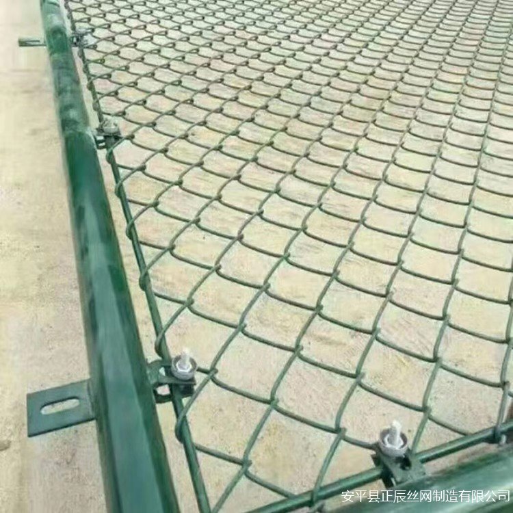 籃球場(chǎng)圍欄網(wǎng)批發(fā)